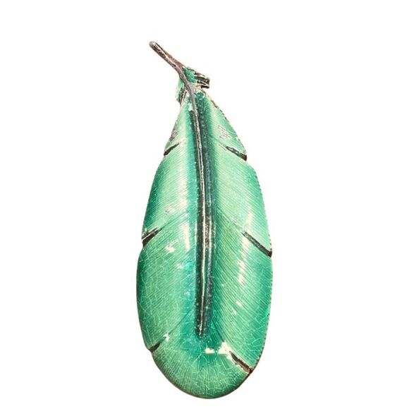 Vintage JJ Signed Satin Green Leaf Brooch Pin Textured Women's Party Accessory - Picture 1 of 4